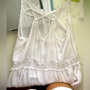 dress for the beach/pool. .